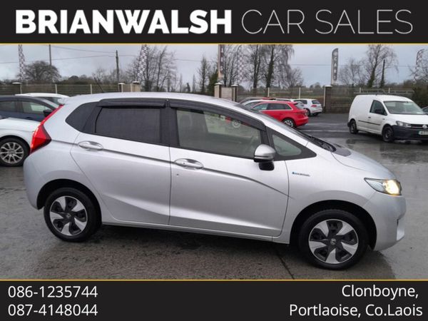 Honda Fit Hatchback, Petrol Hybrid, 2016, Silver
