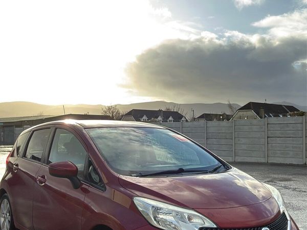Nissan Note MPV, Petrol, 2014, Red