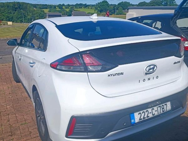 Hyundai IONIQ Hatchback, Electric, 2022, White