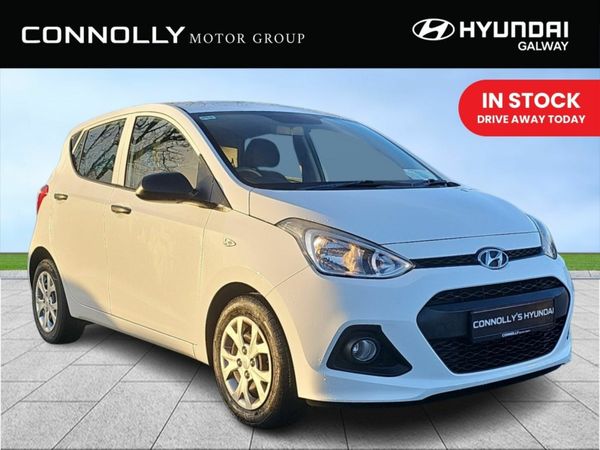 Hyundai i10 Hatchback, Petrol, 2016, White