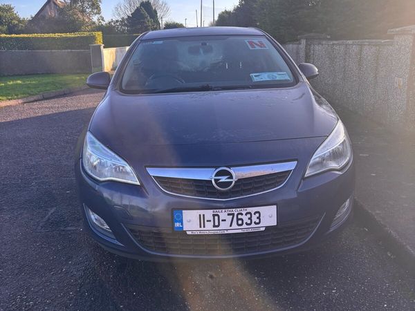 Opel Astra Hatchback, Diesel, 2011, Blue