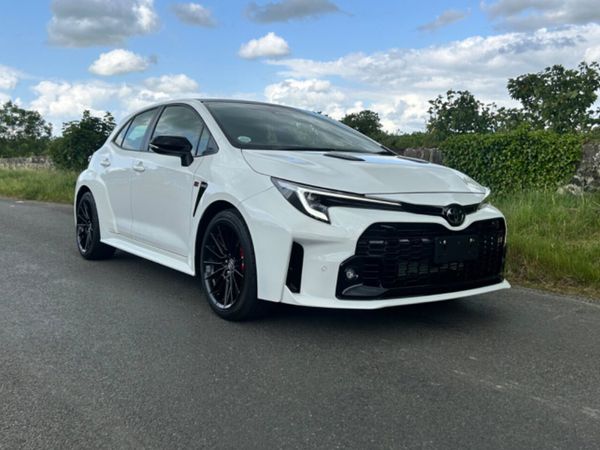 Toyota Corolla Hatchback, Petrol Hybrid, 2024, Green