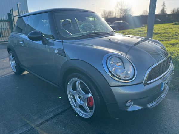 Mini Cooper Hatchback, Diesel, 2010, Grey