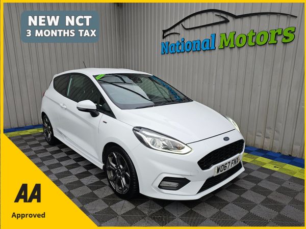 Ford Fiesta Hatchback, Petrol, 2018, White