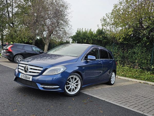 Mercedes-Benz B-Class Saloon, Petrol, 2012, Blue