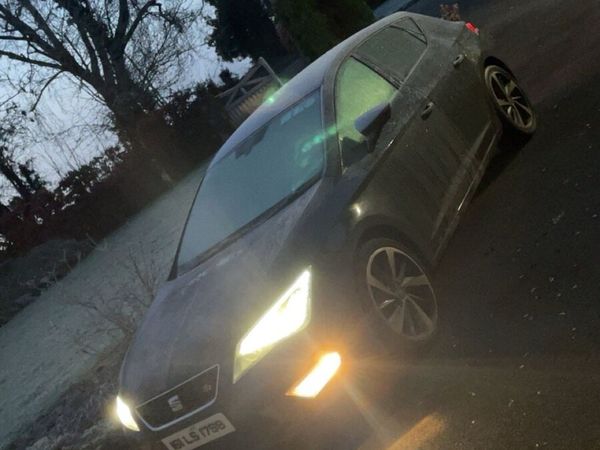 SEAT Leon Hatchback, Diesel, 2016, Black