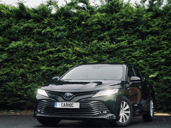 Toyota Camry Saloon, Petrol Hybrid, 2020, Black