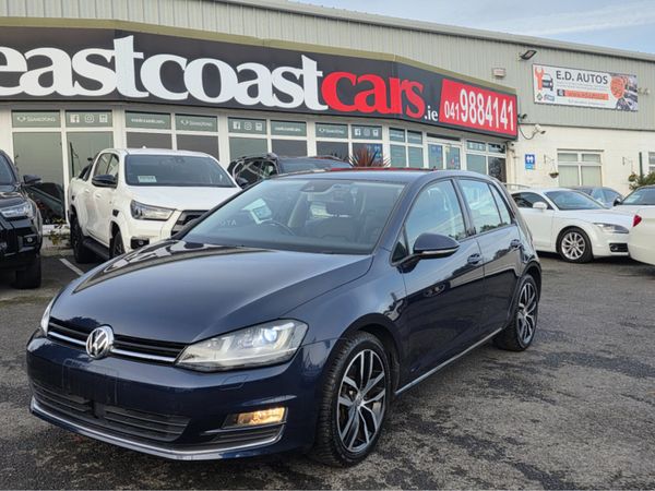 Volkswagen Golf Hatchback, Petrol, 2015, Blue