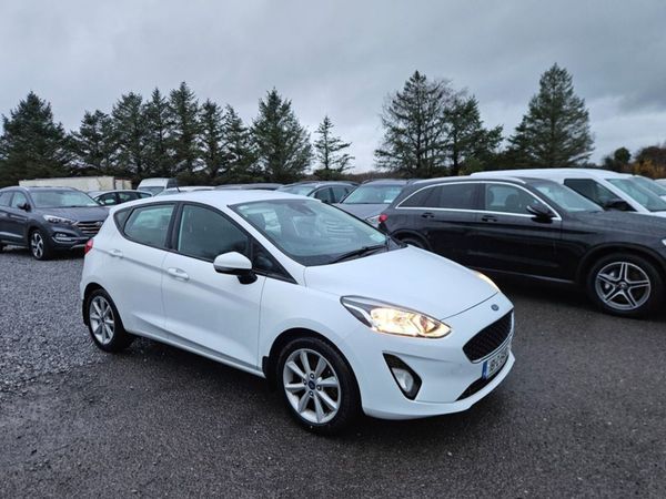 Ford Fiesta Hatchback, Petrol, 2018, White