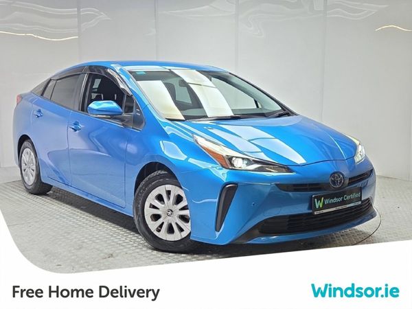Toyota Prius Hatchback, Petrol Hybrid, 2022, Blue