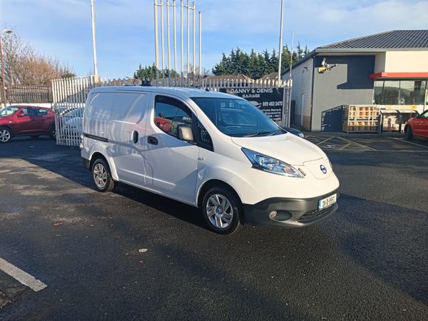 Nissan NV200 Van, Electric, 2021, White