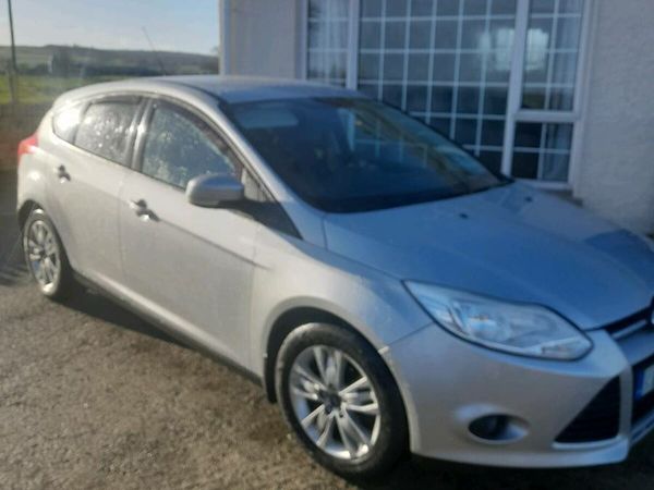 Ford Focus Hatchback, Diesel, 2012, Silver