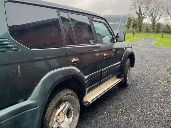 Mitsubishi L200 Crew Cab, Diesel, 2004, Silver