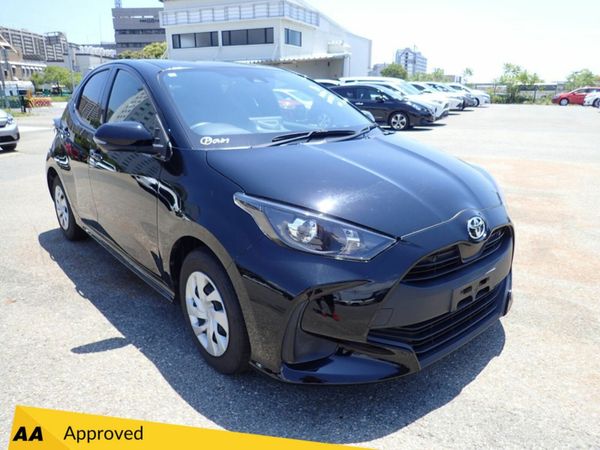 Toyota Yaris Hatchback, Petrol, 2020, Black