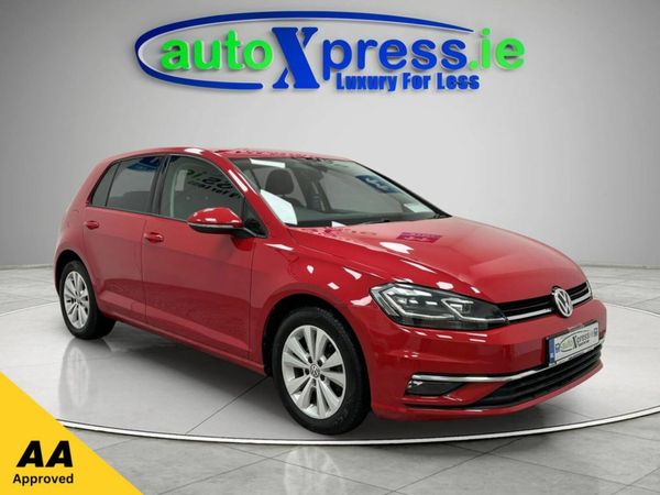 Volkswagen Golf Hatchback, Petrol, 2017, Red