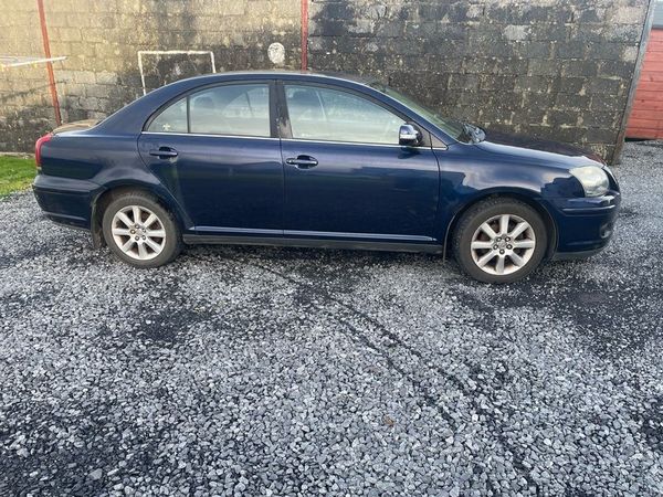 Toyota Avensis Saloon, Petrol, 2007, Blue