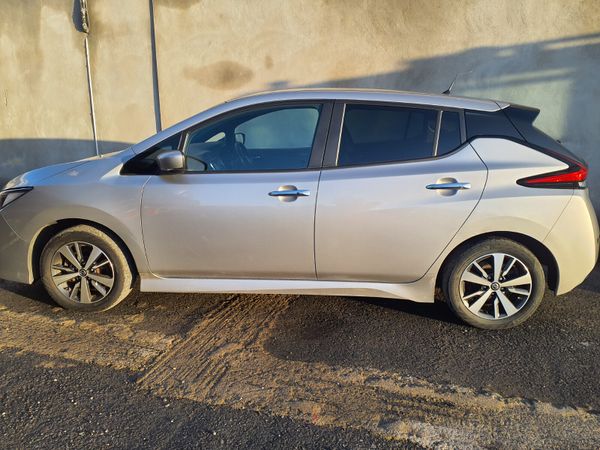 Nissan Leaf Hatchback, Electric, 2022, Grey