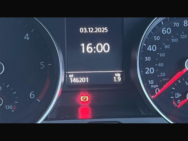 Volkswagen Passat Saloon, Diesel, 2016, White