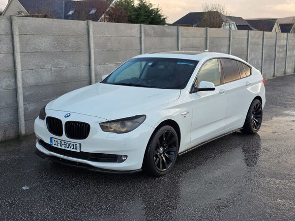 BMW 5-Series Hatchback, Diesel, 2011, White