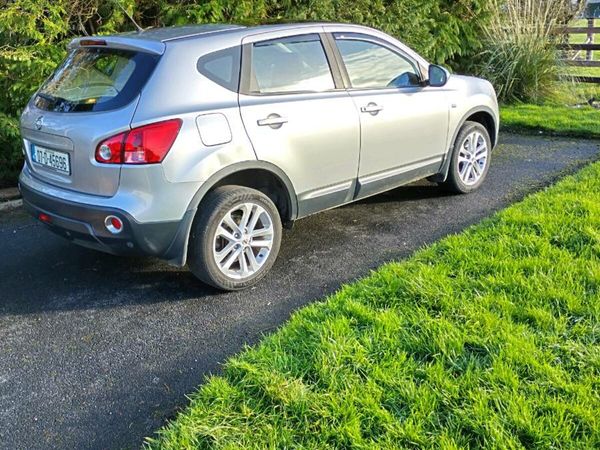 Nissan Qashqai Hatchback, Petrol, 2007, Silver