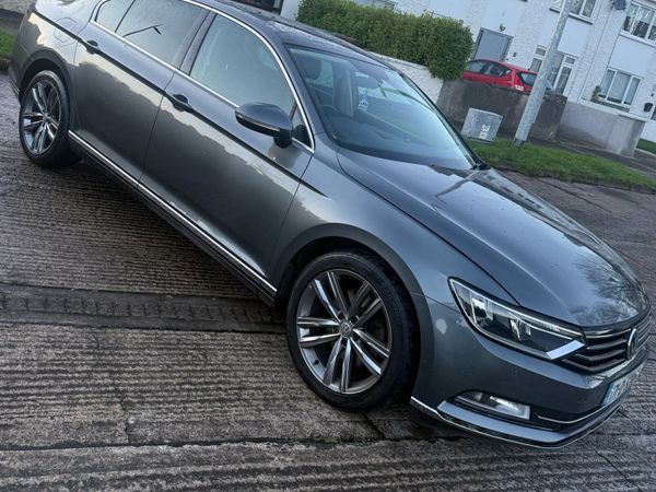 Volkswagen Passat Saloon, Diesel, 2017, Grey
