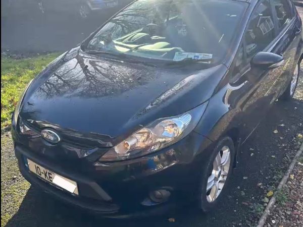 Ford Fiesta Hatchback, Diesel, 2010, Black
