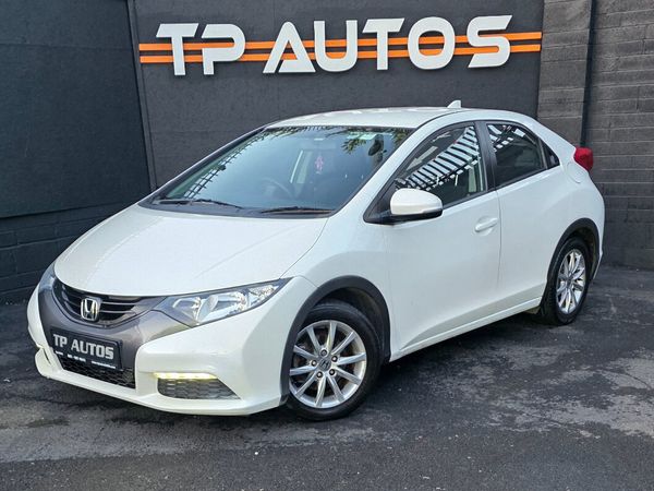 Honda Civic Hatchback, Petrol, 2012, White