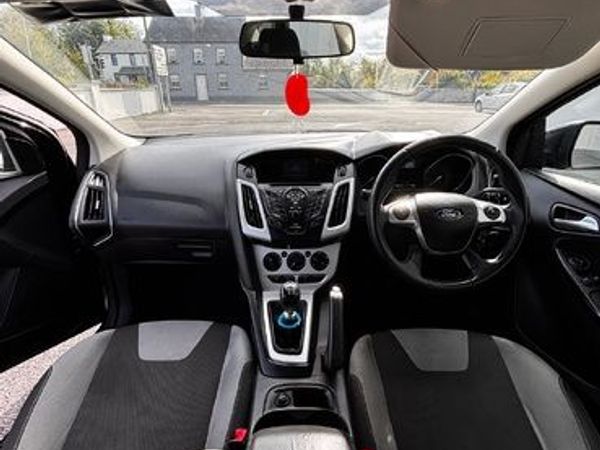 Ford Focus Hatchback, Diesel, 2012, Black