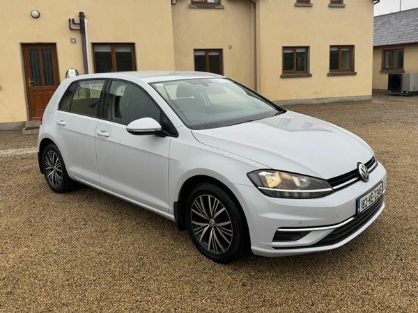 Volkswagen Golf Hatchback, Diesel, 2018, Silver