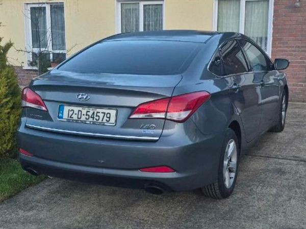 Hyundai i40 Saloon, Diesel, 2012, Silver