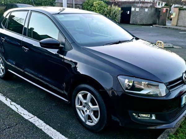 Volkswagen Polo Hatchback, Petrol, 2011, Black