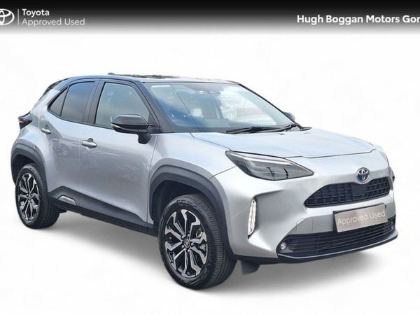 Toyota Yaris Cross SUV, Petrol Hybrid, 2025, Silver