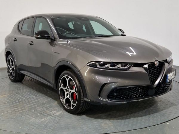 Alfa Romeo Tonale MPV, Petrol Plug-in Hybrid, 2023, Grey