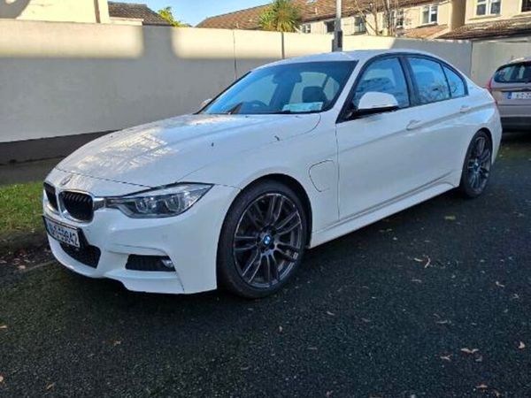 BMW 3-Series Saloon, Petrol Plug-in Hybrid, 2016, White