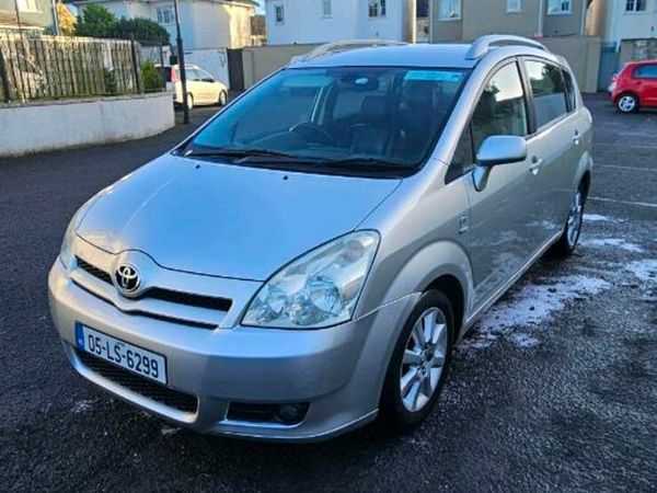 Toyota Corolla MPV, Petrol, 2005, Silver