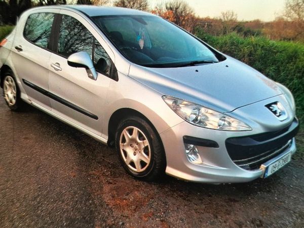 Peugeot 308 Hatchback, Diesel, 2009, Silver