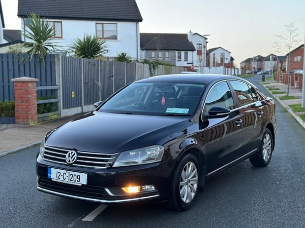 Volkswagen Passat Saloon, Diesel, 2012, Black