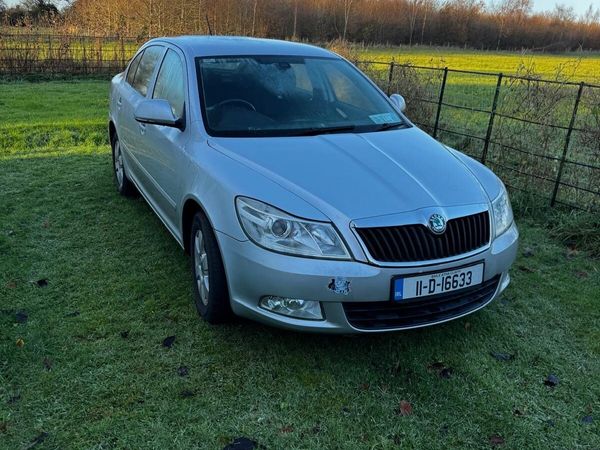 Skoda Octavia Saloon, Diesel, 2011, Silver