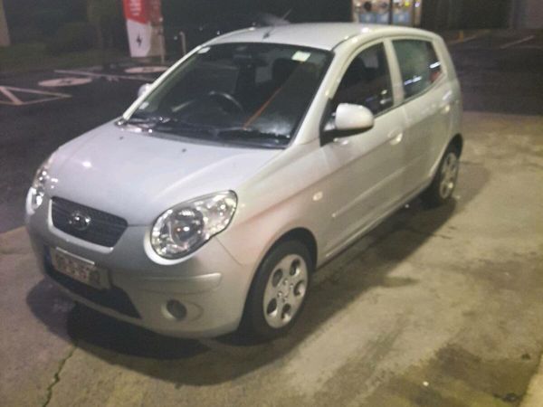 Kia Picanto Hatchback, Petrol, 2009, Silver