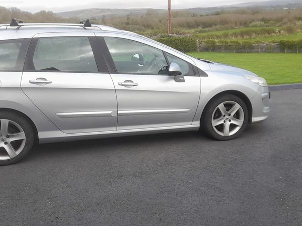 Peugeot 308 Estate, Diesel, 2011, Silver