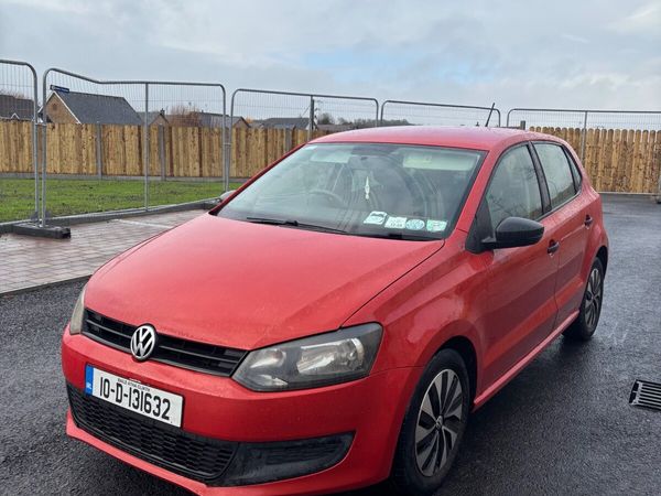 Volkswagen Polo Hatchback, Petrol, 2010, Orange