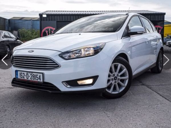 Ford Focus Hatchback, Petrol, 2015, White