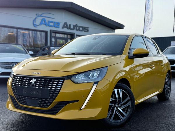 Peugeot 208 Hatchback, Petrol, 2020, Yellow