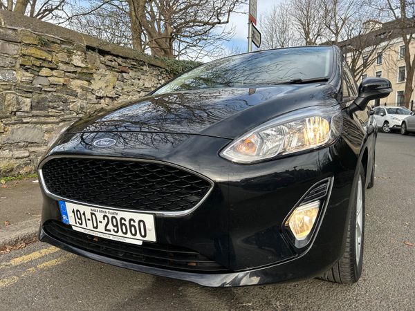 Ford Fiesta Hatchback, Petrol, 2019, Black