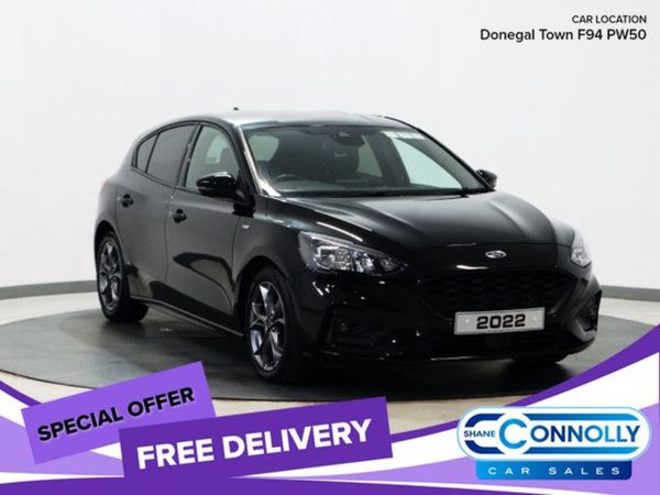Ford Focus Hatchback, Petrol Hybrid, 2022, Black