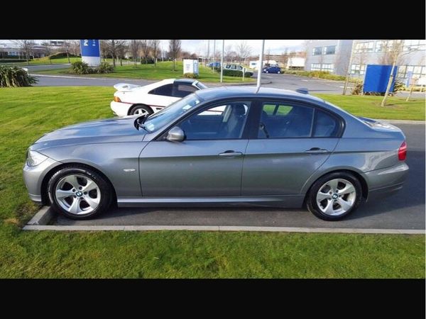 BMW 3-Series Saloon, Diesel, 2011, Grey