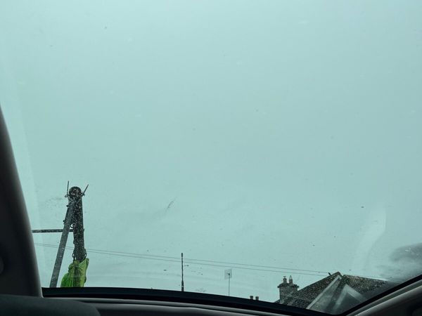 Peugeot 3008 MPV, Diesel, 2011, Black