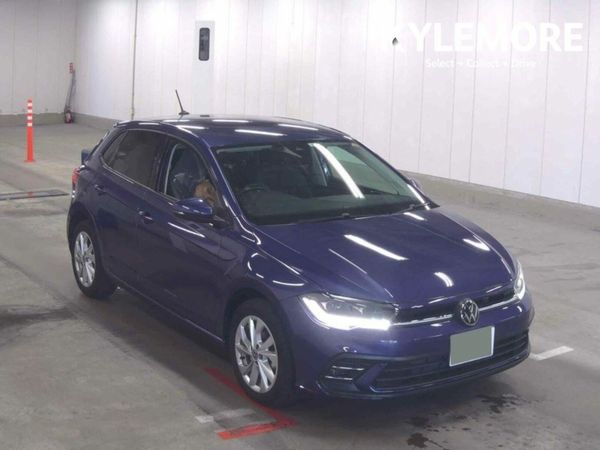 Volkswagen Polo Hatchback, Petrol, 2022, Blue