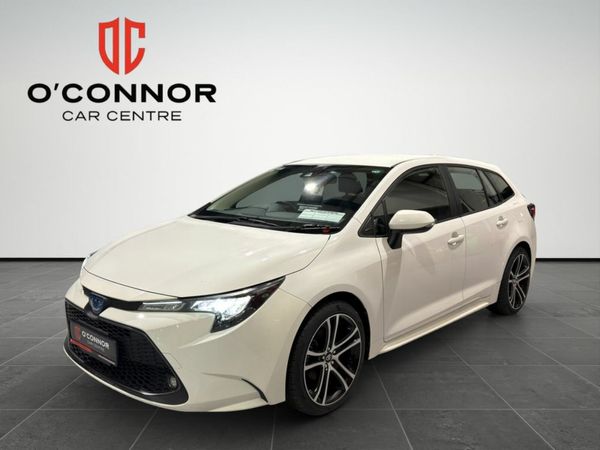 Toyota Corolla Estate, Petrol Hybrid, 2022, White
