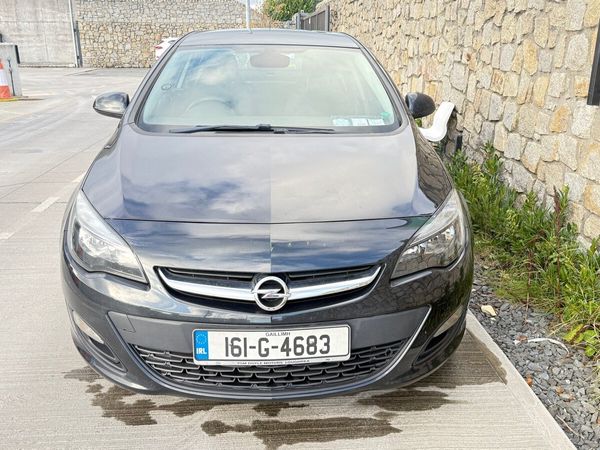 Opel Astra Saloon, Diesel, 2016, Black